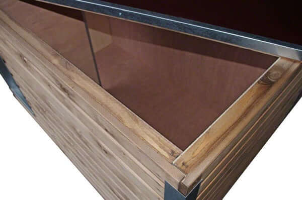 geïsoleerd hondenhok type HD15L binnenaanzicht